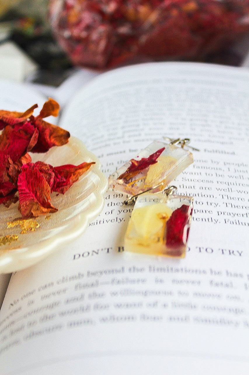 Rosella Bloom Resin Earrings